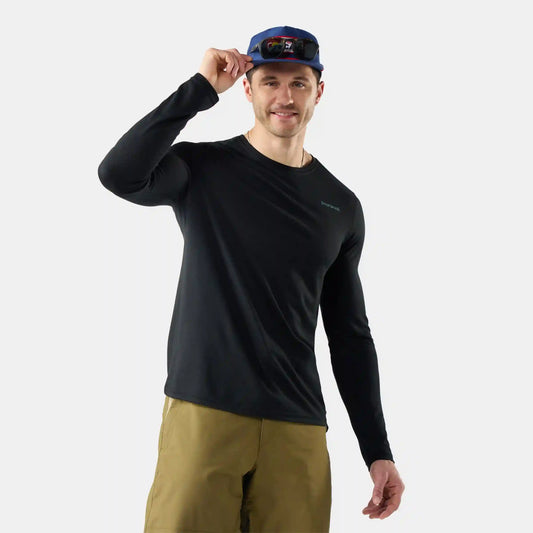 Men's Summit Quest Active Long Sleeve Graphic Tee